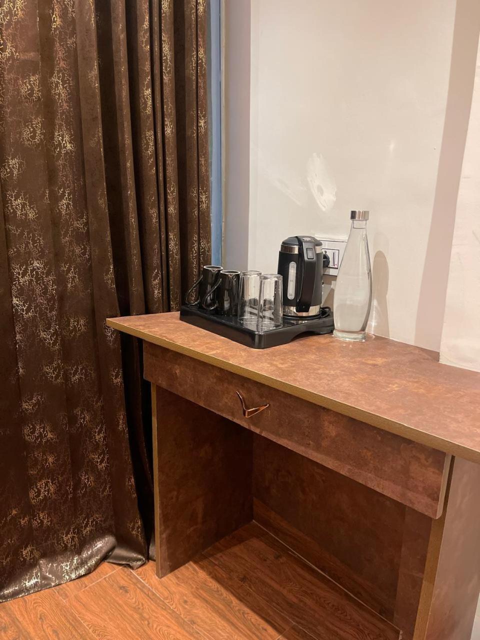 The Taaj Inn Bangalore Buitenkant foto